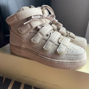 Nike x Billie Eilish Air Force 1 High ‘07